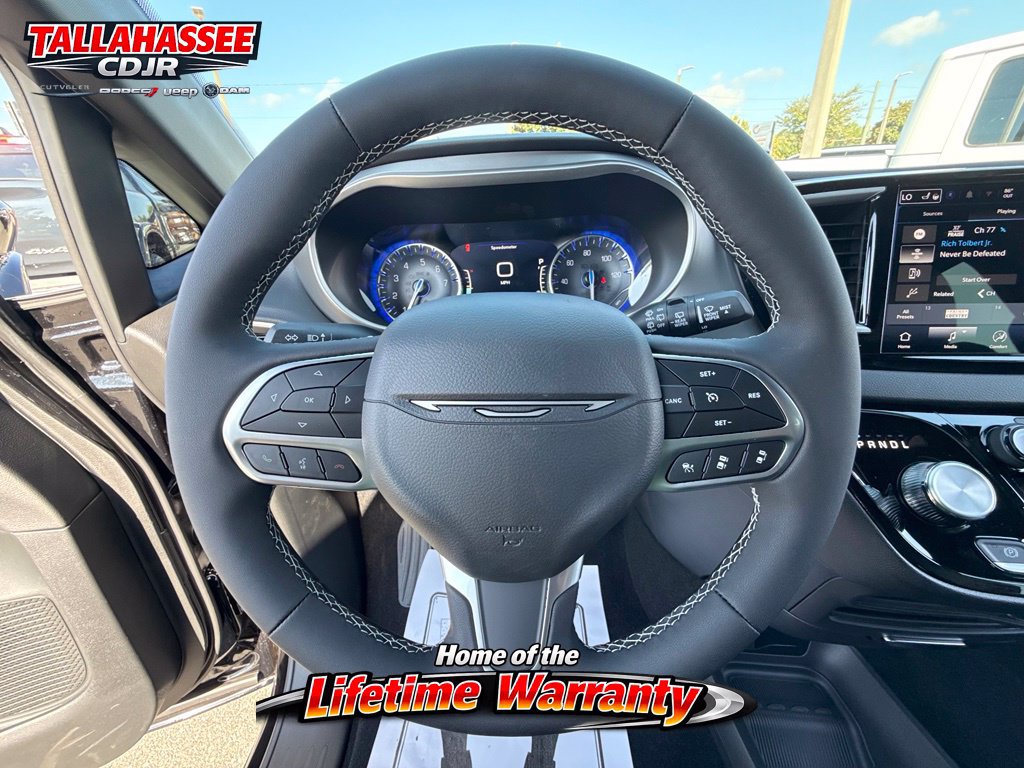 New 2027 Chrysler Pacifica LX FWD image 19