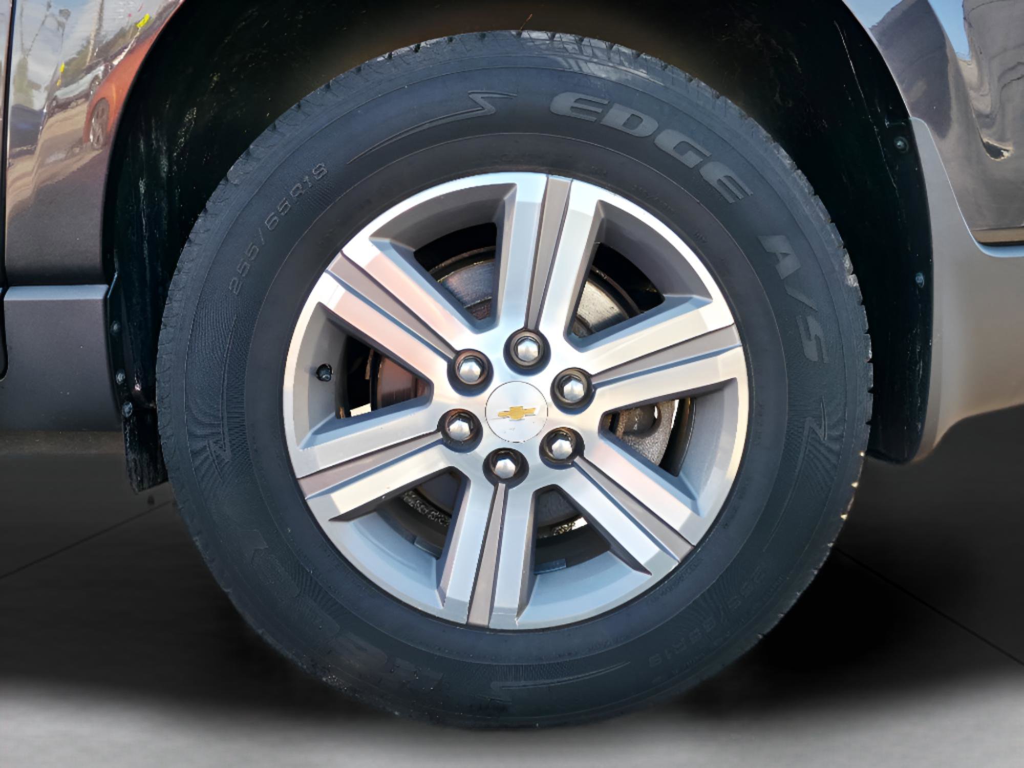 Used 2015 Chevrolet Traverse LT image 38