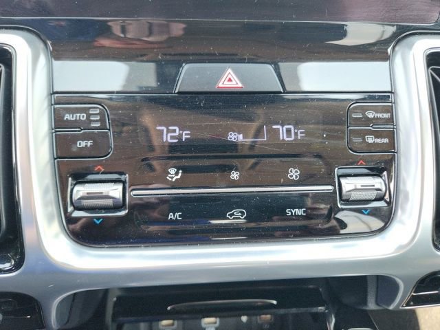 Used 2022 Kia Sorento SX image 26