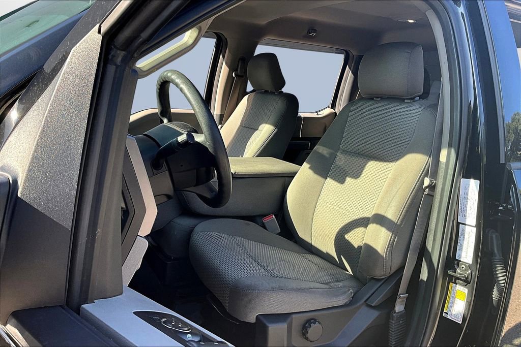 Used 2016 Ford F150 XLT w/ XTR Package image 22