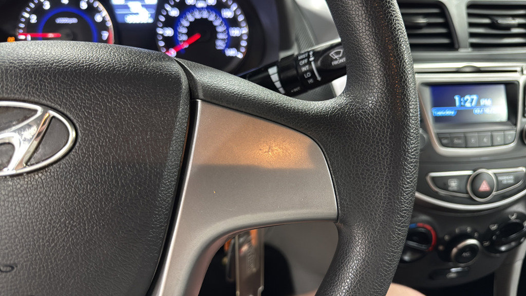 Used 2016 Hyundai Accent SE image 21