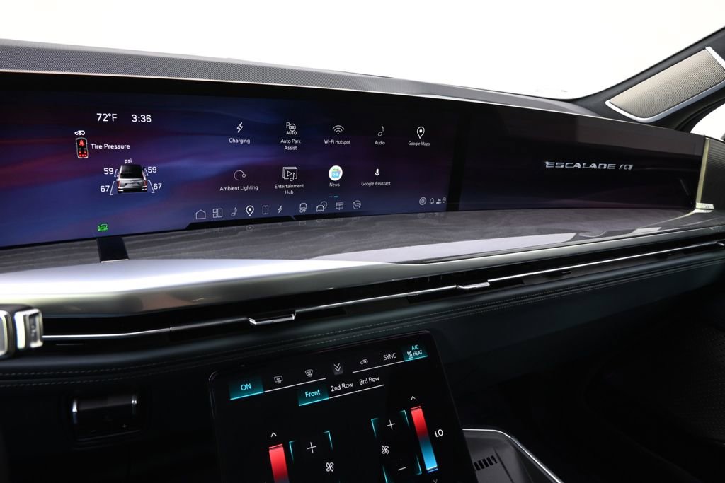 New 2025 Cadillac Escalade IQ Sport 2 image 28