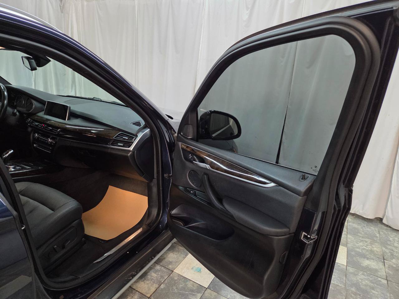 Used 2018 BMW X5 xDrive35i AWD/4WD image 10