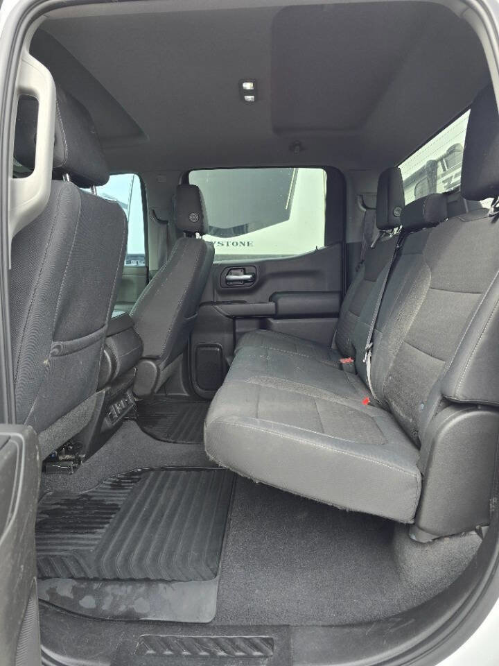 Used 2019 Chevrolet Silverado 1500 LT w/ All-Star Edition AWD/4WD image 16