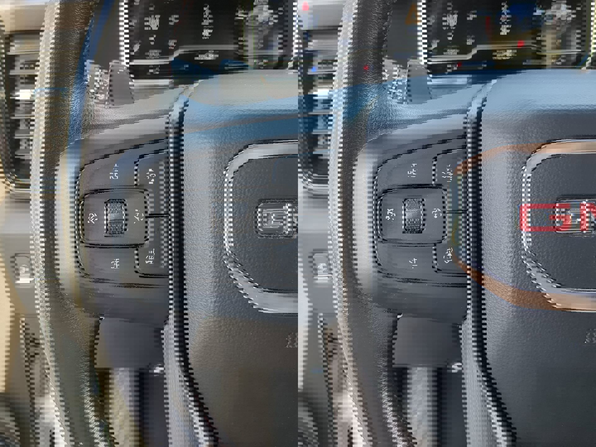 Used 2024 GMC Sierra 1500 AT4X w/ AT4X AEV Edition image 32