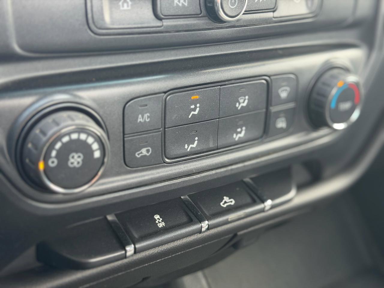 Used 2016 Chevrolet Silverado 2500 W/T w/ WT Fleet Convenience Package image 21