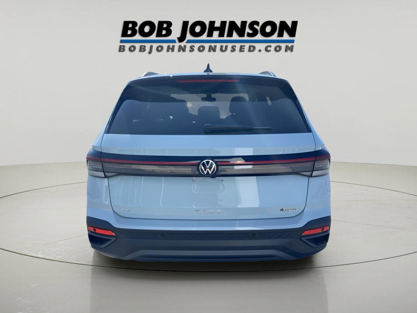 Used 2025 Volkswagen Taos SE image 9