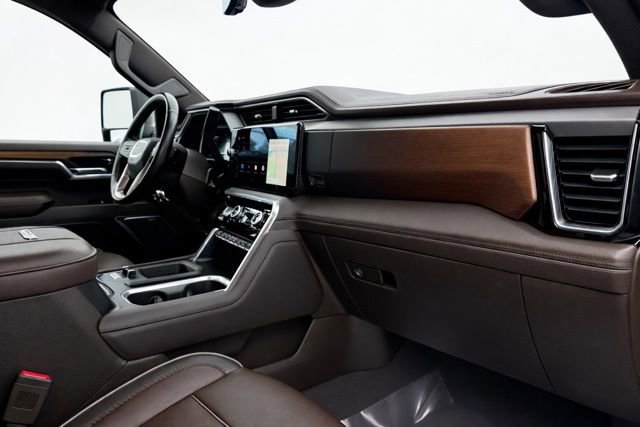 Used 2024 GMC Sierra 2500 Denali w/ Denali Reserve Package image 13