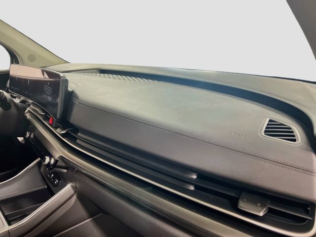 New 2027 Kia Carnival SX w/ Dark Edition Package FWD image 32