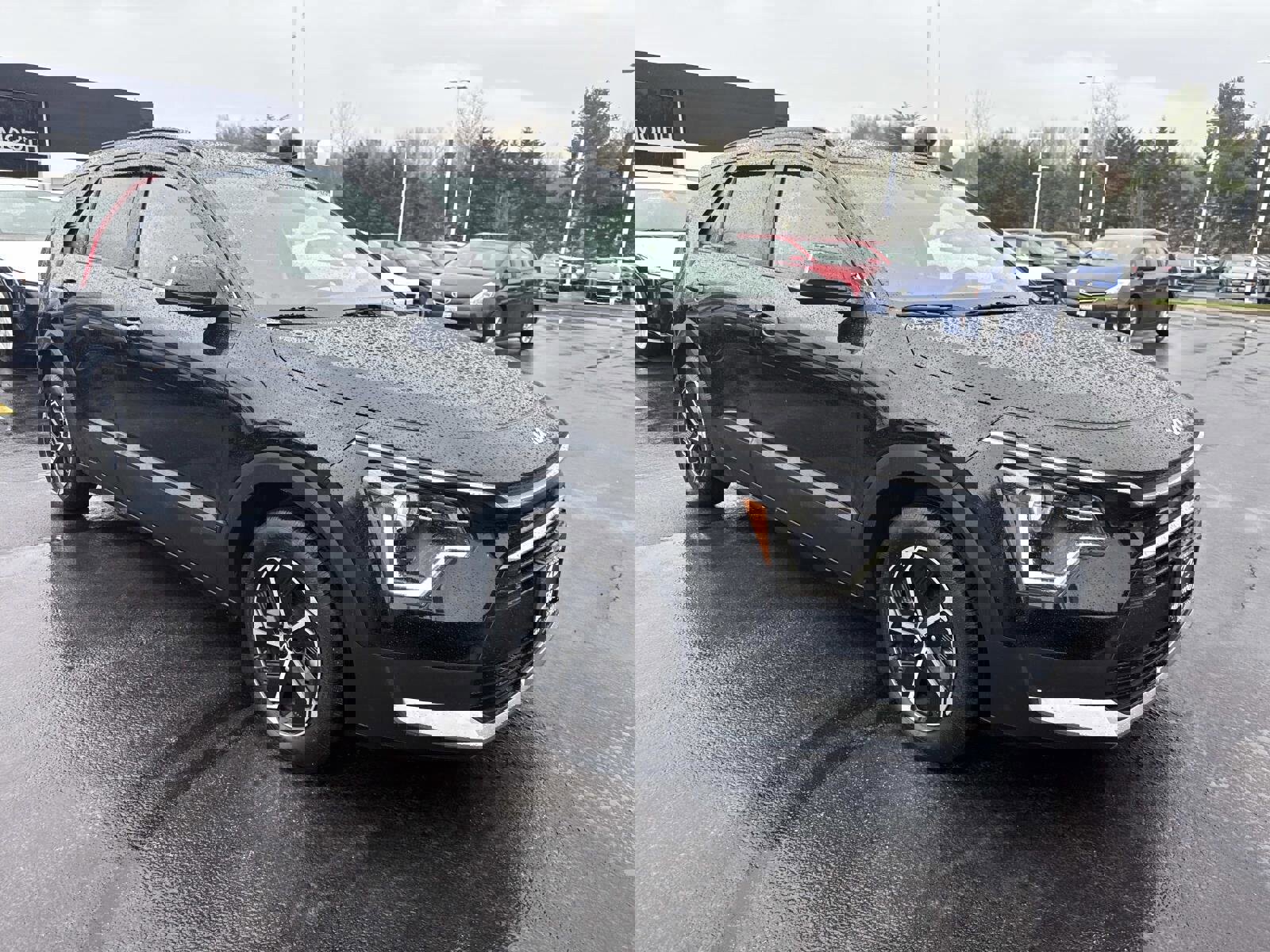 Used 2023 Kia Niro EX image 10