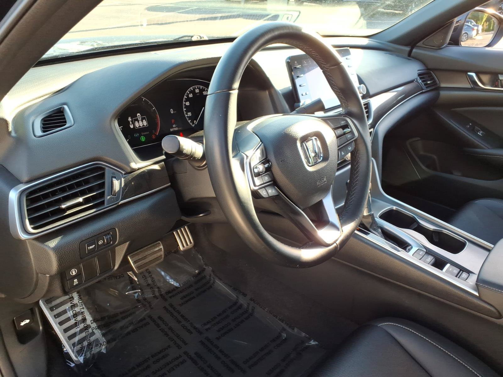 Used 2022 Honda Accord Sport image 15