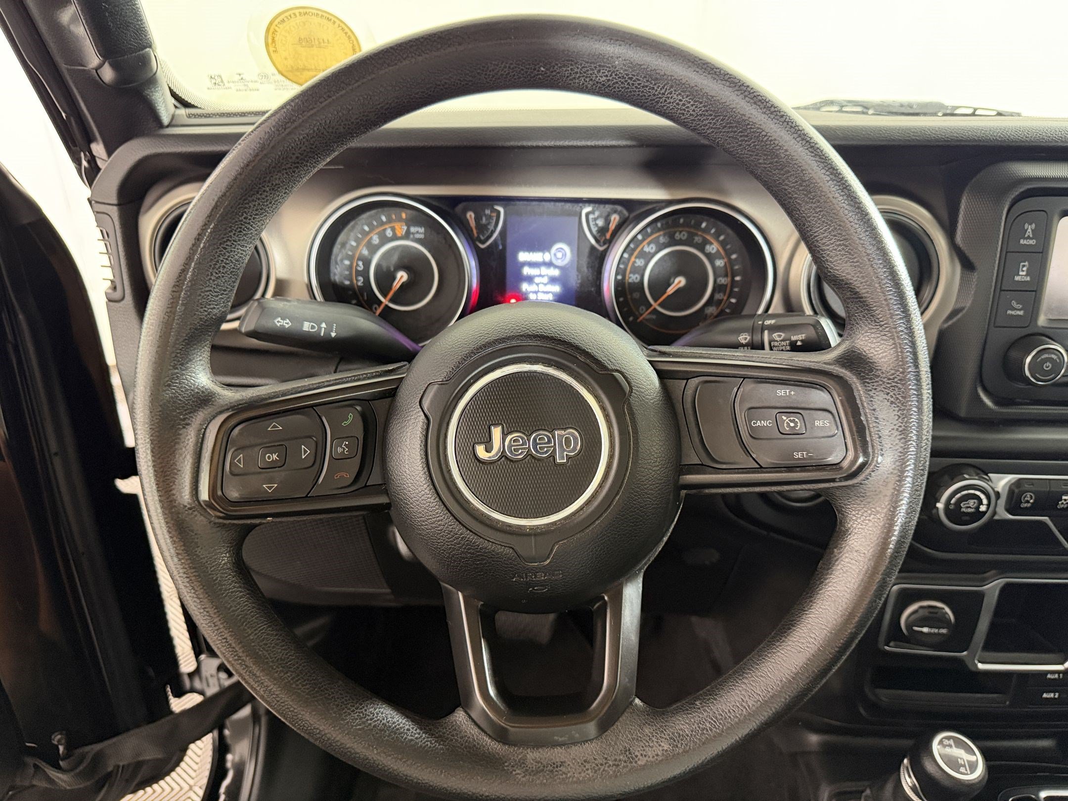 Used 2021 Jeep Gladiator Sport AWD/4WD image 11
