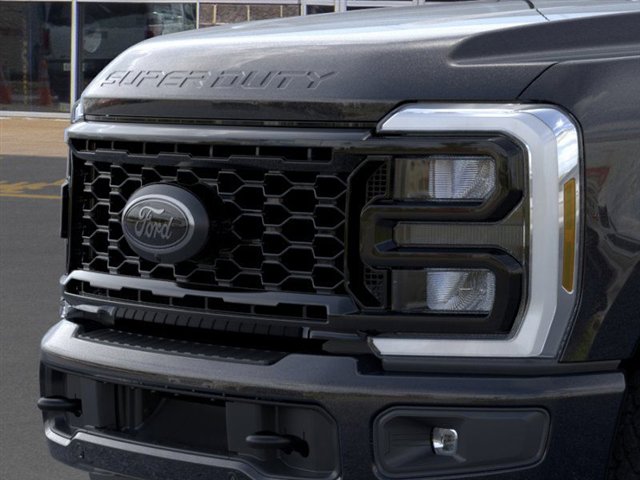 New 2026 Ford F350 4x4 Crew Cab Super Duty image 17