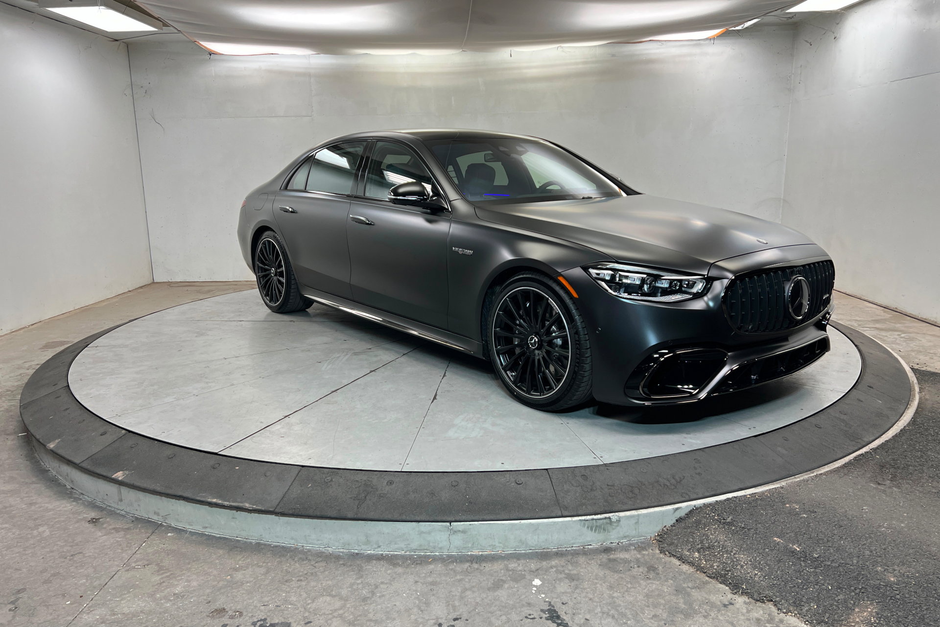 New 2026 Mercedes-Benz S 63 AMG S image 7