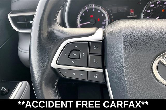 Used 2023 Toyota Highlander L image 13