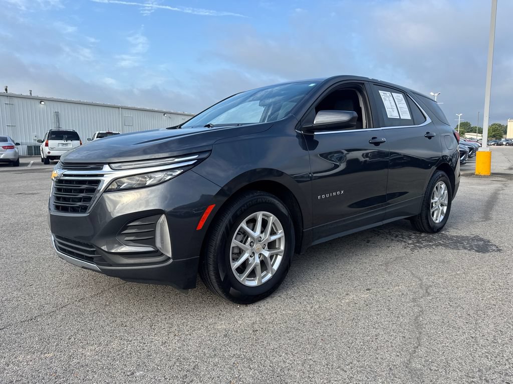 Used 2022 Chevrolet Equinox LT FWD image 2