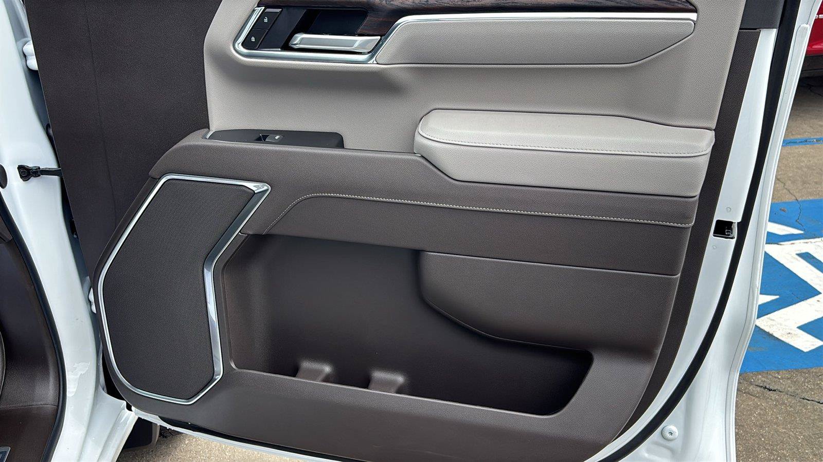 New 2026 GMC Sierra 1500 SLT RWD image 22