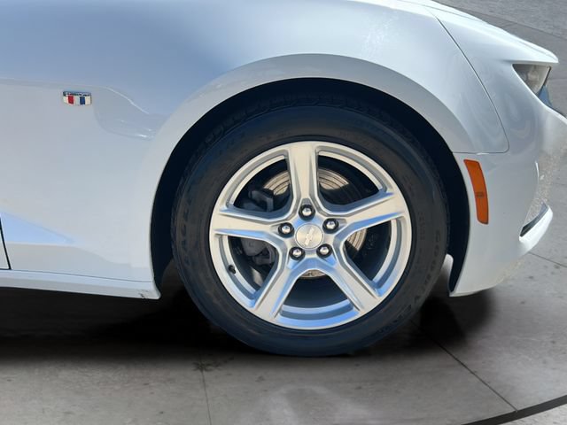 Certified 2023 Chevrolet Camaro LT RWD image 27