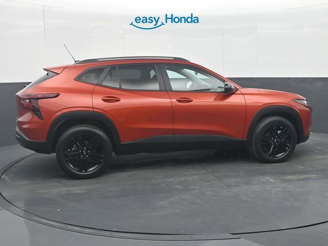 Used 2024 Chevrolet Trax ACTIV image 8