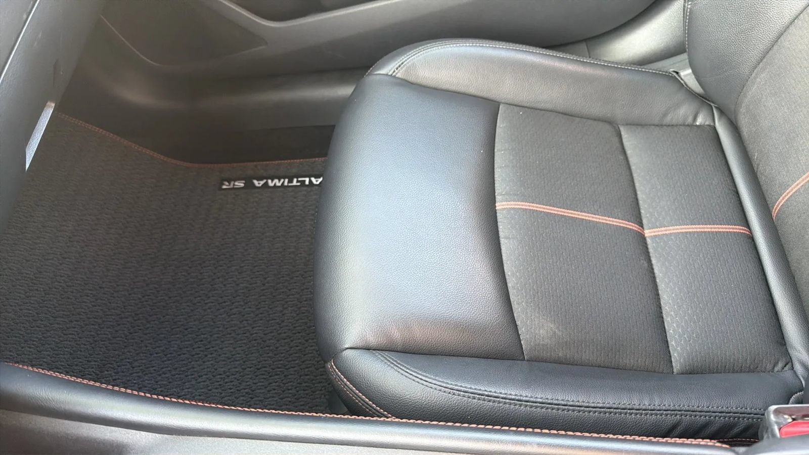 Used 2022 Nissan Altima 2.5 SR FWD image 19