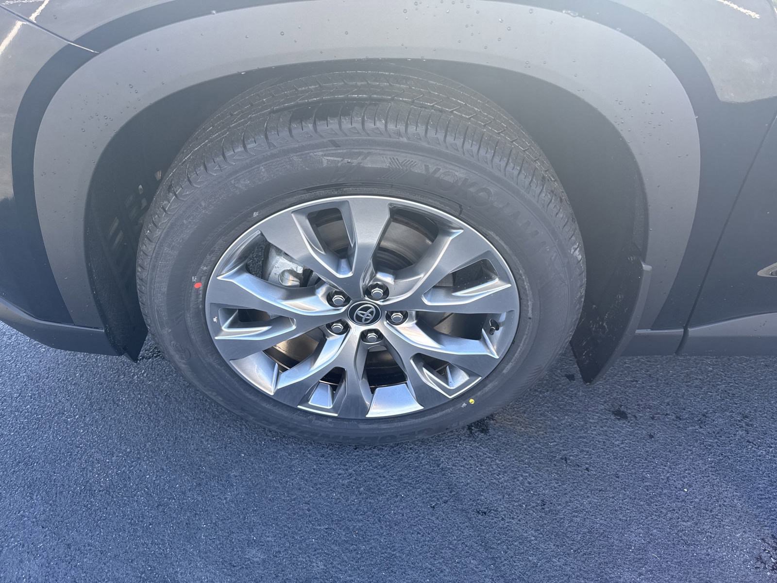 New 2025 Toyota Grand Highlander AWD Hybrid image 9