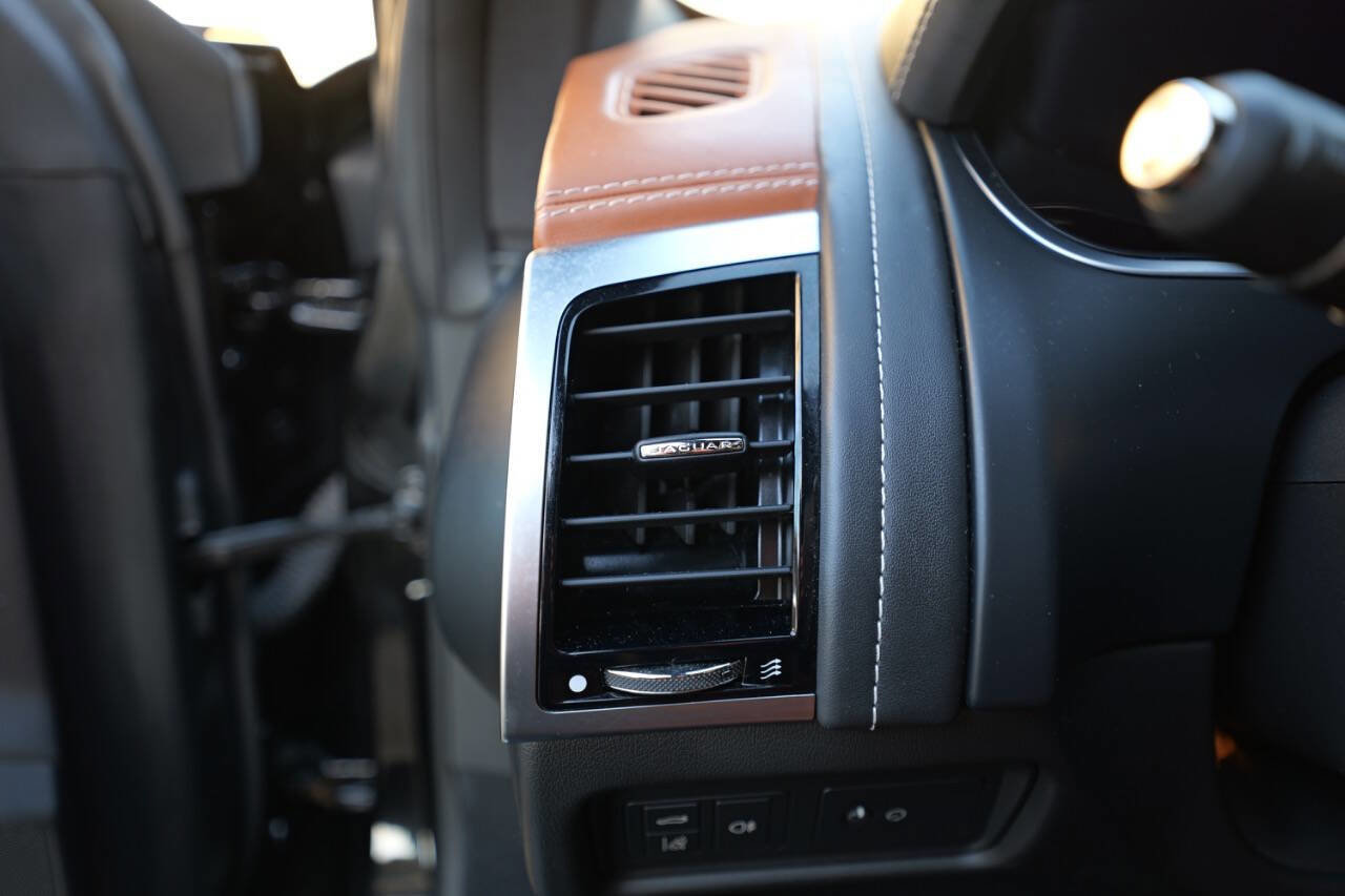 Used 2021 Jaguar F-TYPE R image 80