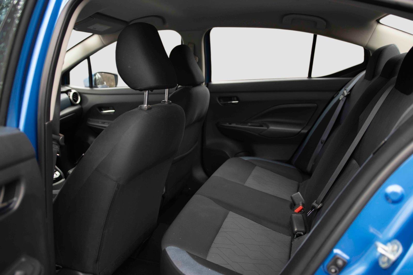 Used 2023 Nissan Versa SV image 13