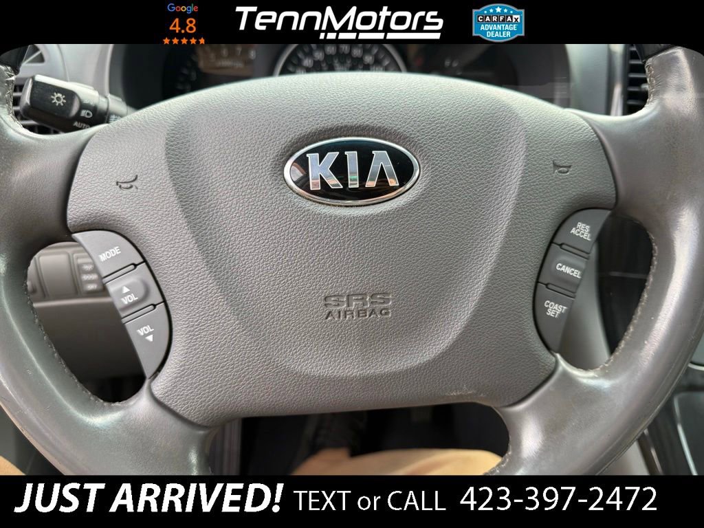 Used 2014 Kia Sedona EX w/ Luxury Package FWD image 16