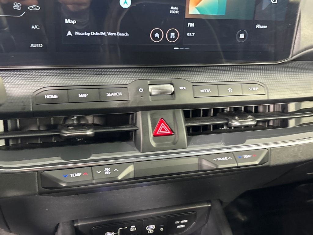 Used 2025 Kia K4 GT-Line image 19