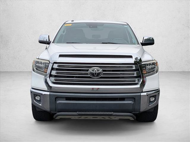 Used 2018 Toyota Tundra Limited w/ Limited Premium Package RWD image 3