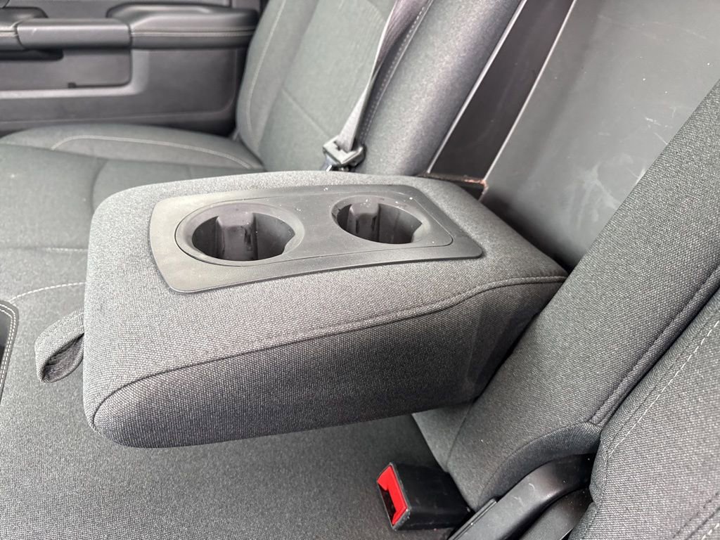 Used 2024 RAM 2500 Big Horn w/ Sport Appearance Package image 18