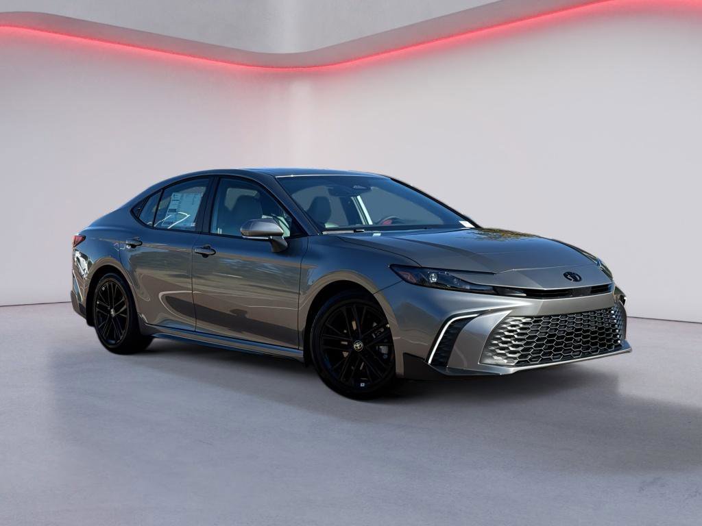 New 2026 Toyota Camry SE image 2