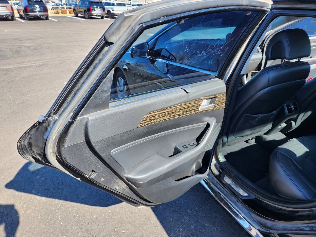 Used 2016 Hyundai Sonata Limited w/ Option Group 04 image 12