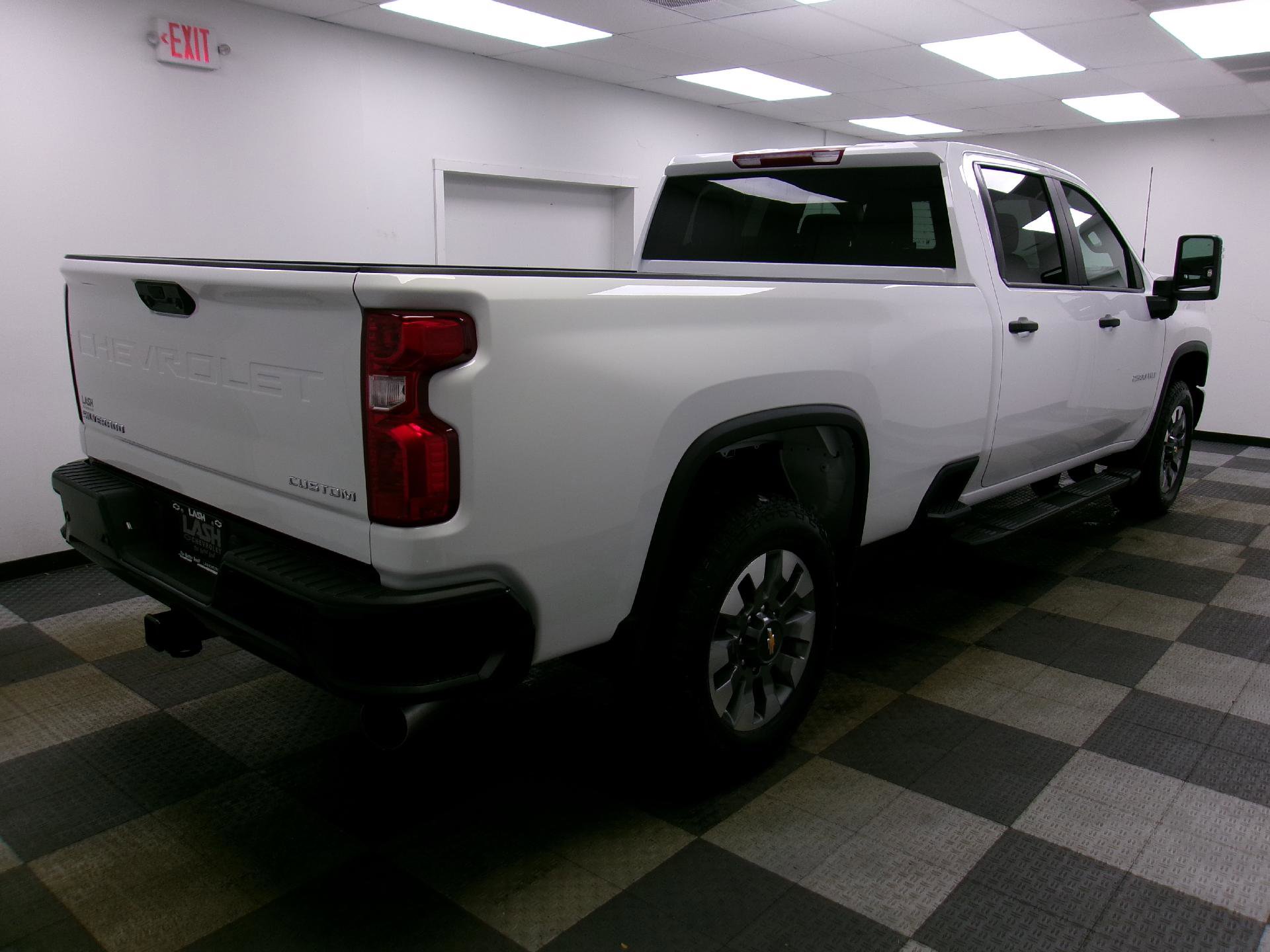 New 2026 Chevrolet Silverado 2500 Custom w/ Custom Value Package AWD/4WD image 12