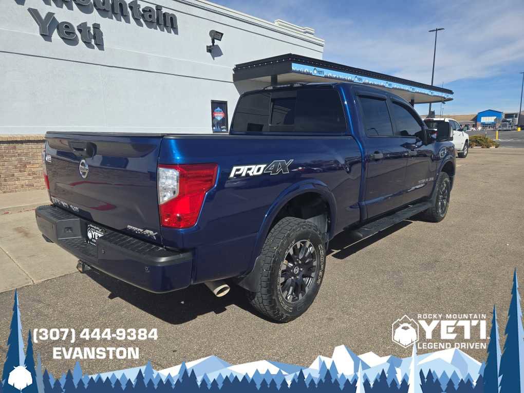 Used 2019 Nissan Titan PRO-4X w/ Pro-4x Convenience Package image 3