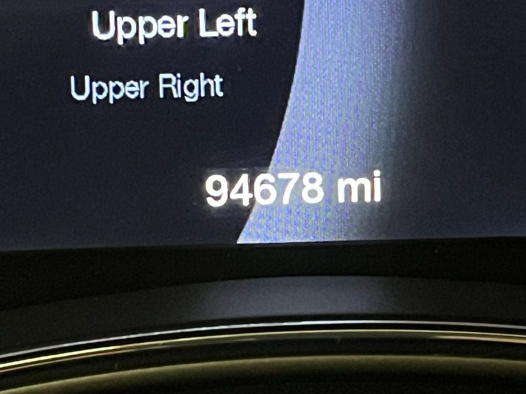 Used 2017 Jeep Grand Cherokee Limited w/ Trailer Tow Group IV image 22