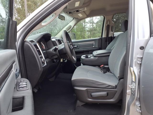 Used 2021 RAM 1500 Classic SLT image 14