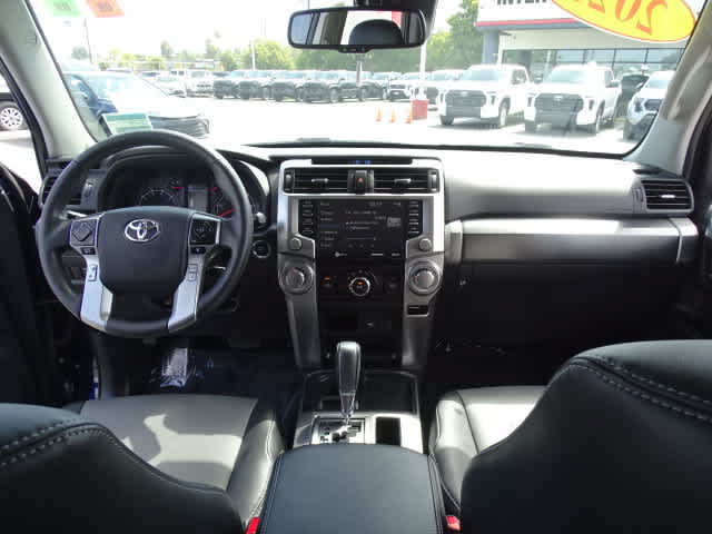 Used 2021 Toyota 4Runner SR5 Premium w/ Moonroof Package RWD image 23