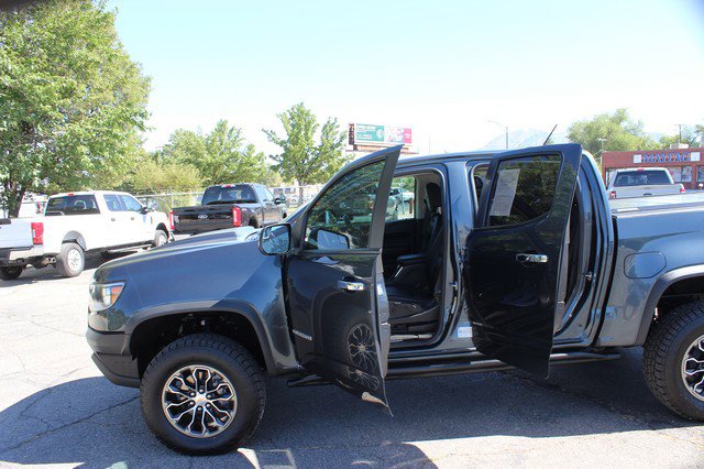 Used 2019 Chevrolet Colorado ZR2 image 8