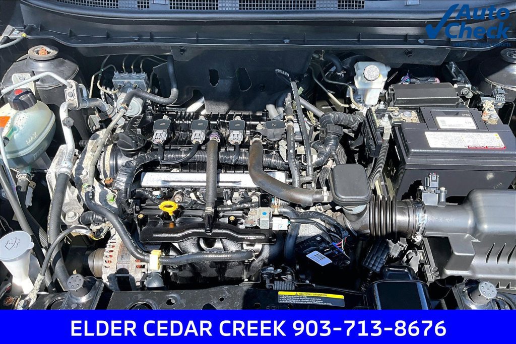 Used 2018 Nissan Kicks SV FWD image 33