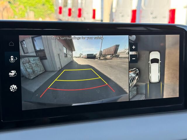 Used 2023 Hyundai Palisade Limited w/ Cargo Package image 26