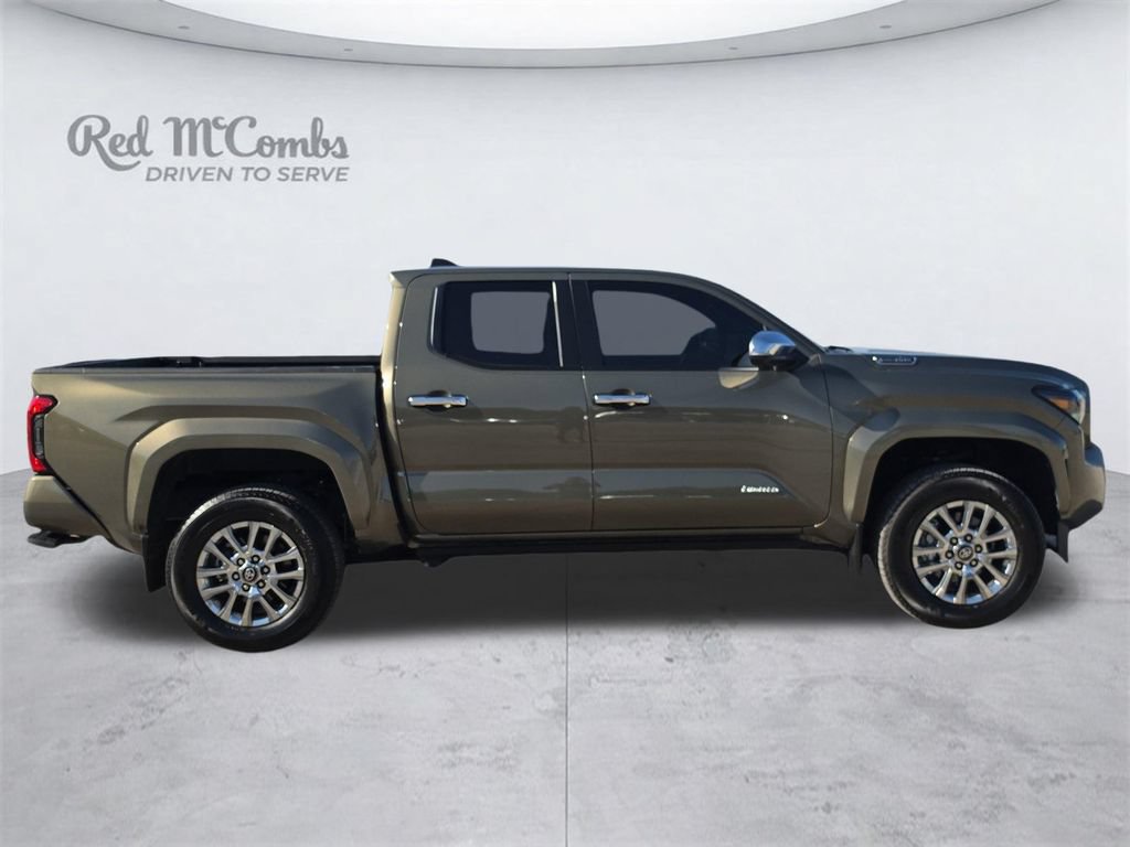 Used 2025 Toyota Tacoma Limited AWD/4WD image 8