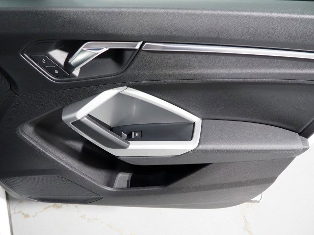 Used 2019 Audi Q3 2.0T Premium image 51