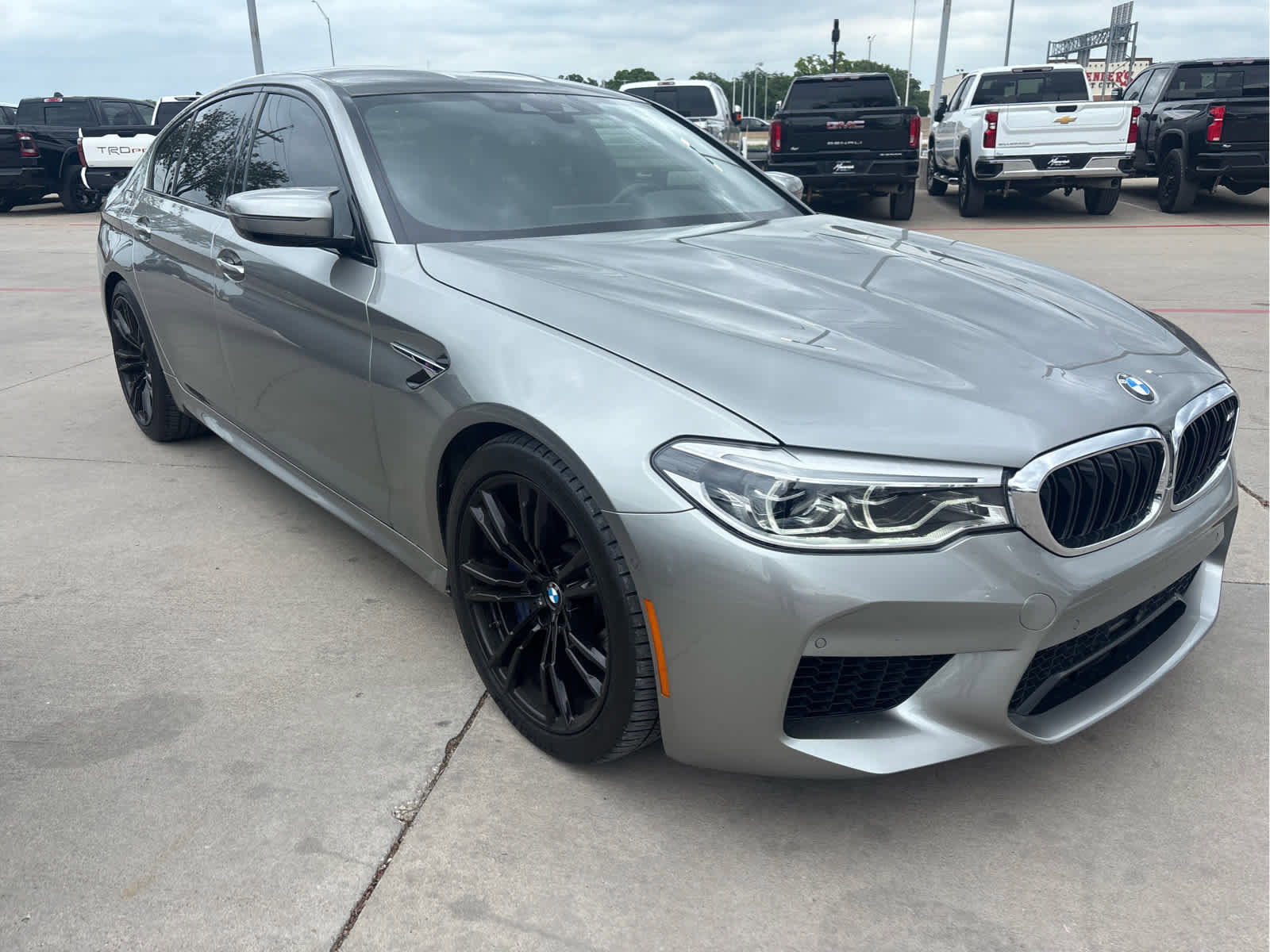 Used 2019 BMW M5 w/ Executive Package image 4