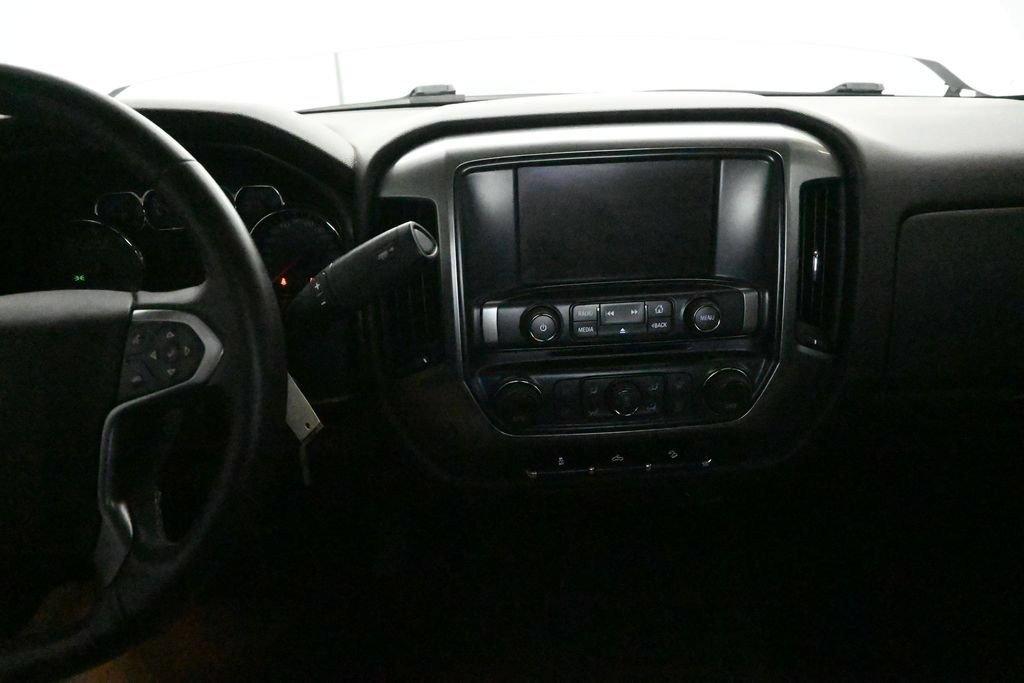 Used 2017 Chevrolet Silverado 1500 LT w/ All Star Edition AWD/4WD image 27