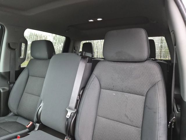 Used 2019 Chevrolet Silverado 1500 Custom w/ Custom Value Package AWD/4WD image 15