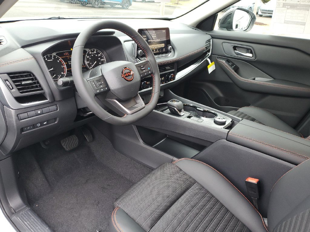 New 2026 Nissan Rogue SV w/ Rock Creek Premium Package AWD/4WD image 19