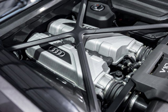 Used 2017 Audi R8 V10 plus image 35