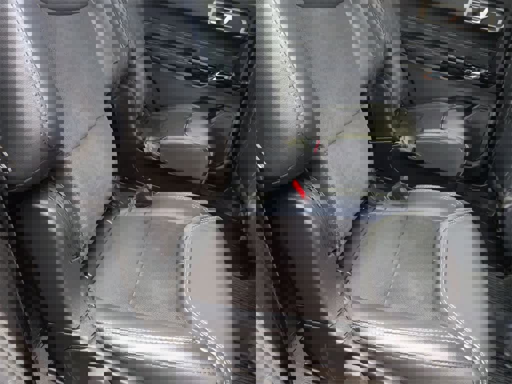 Used 2022 Ford Explorer ST image 21