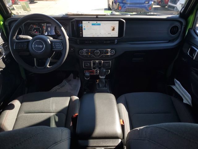 Certified 2025 Jeep Wrangler Unlimited Rubicon w/ Safety Group image 18